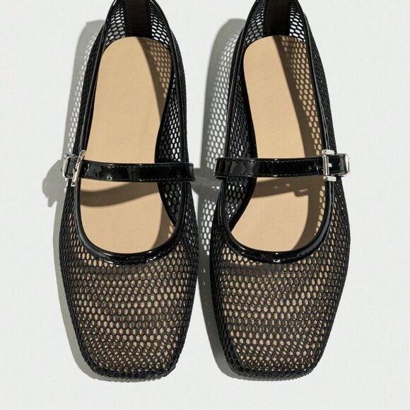 Black Elegant Women's Ballet Flats - Picture 5 of 7